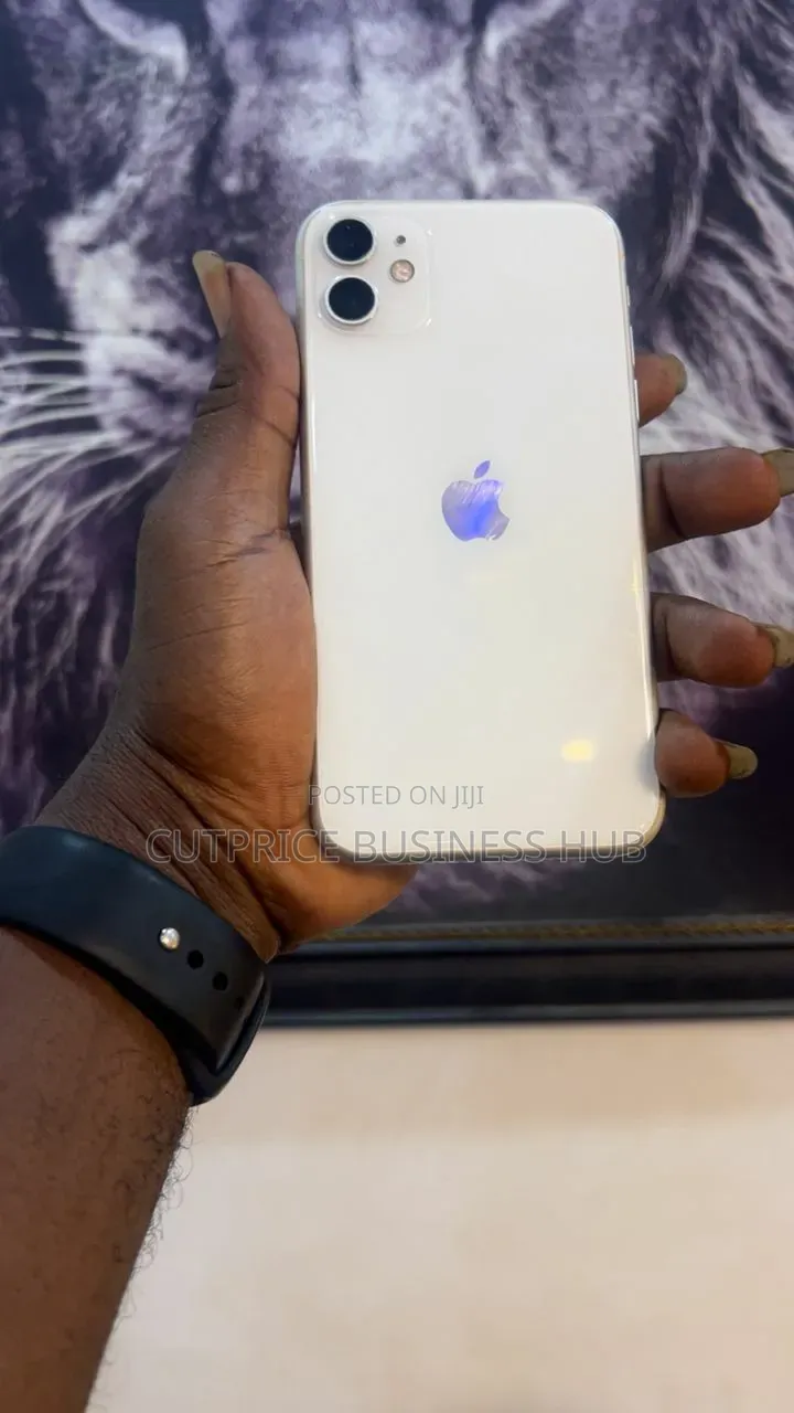 Apple iPhone 11 128 GB White