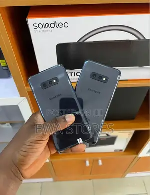 Samsung Galaxy S10e 128 GB Black