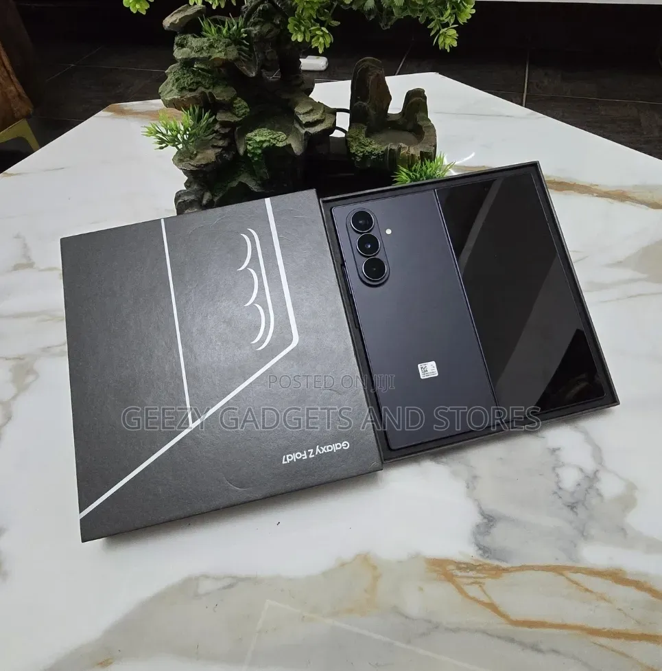 Samsung Galaxy Z Fold7 1 TB Black