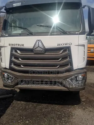 Dump Trucks and Heavy Duty Vehicles