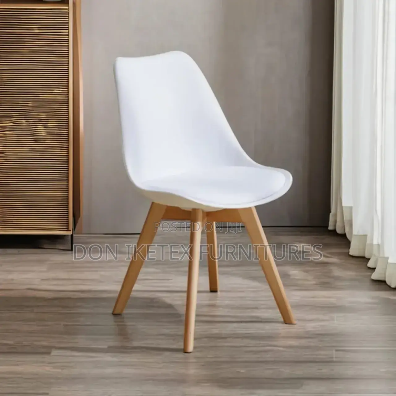 Restaurance Chair