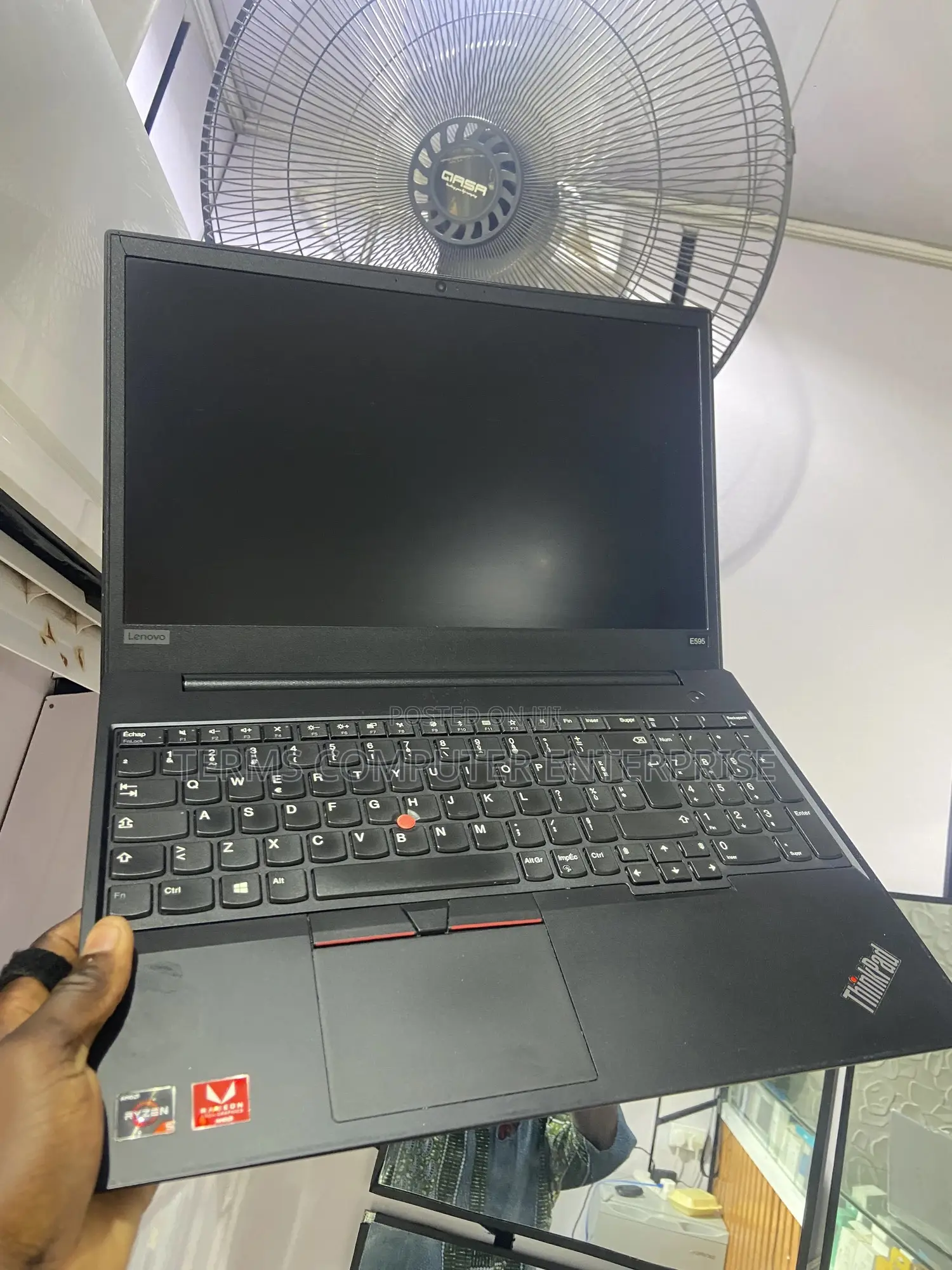Laptop Lenovo ThinkPad Edge E550 8GB AMD Ryzen 5 SSD 256GB