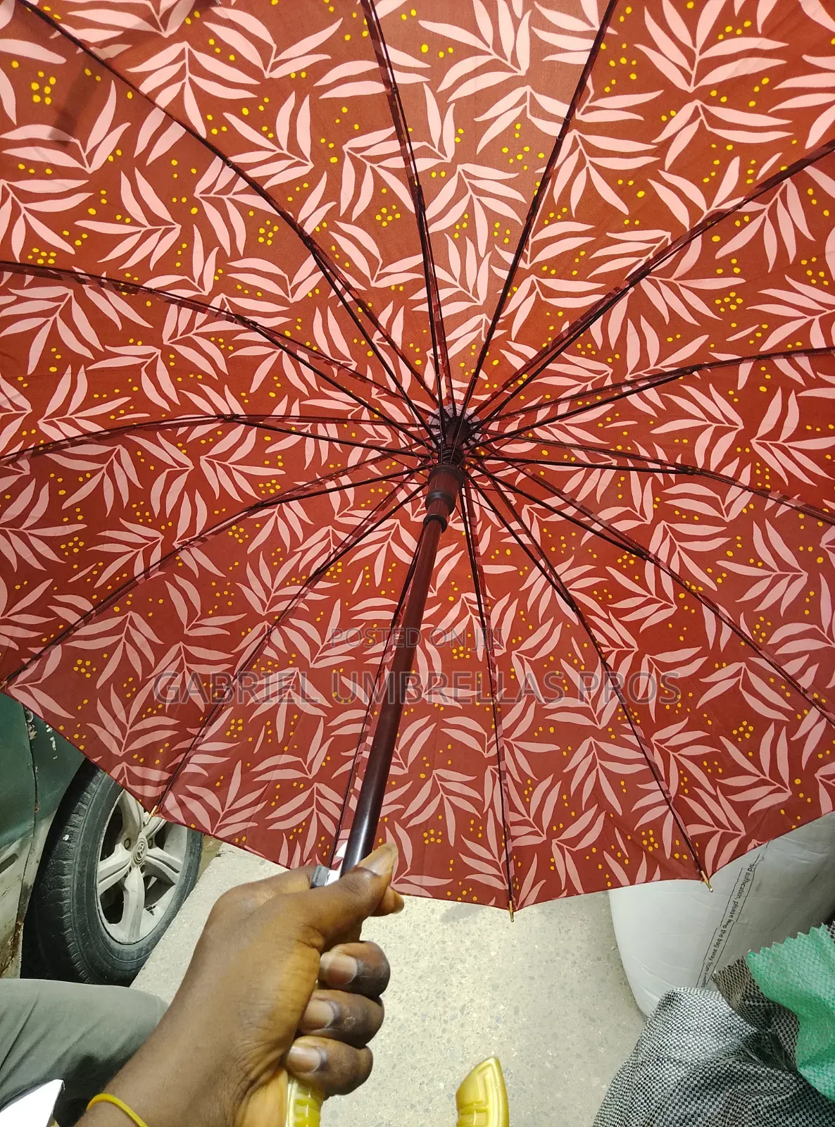 Saitain Umbrella