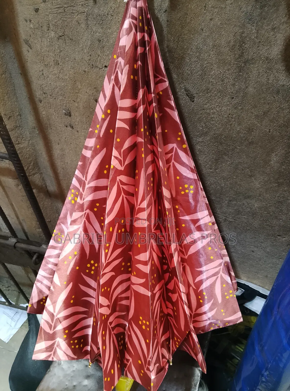 Saitain Umbrella