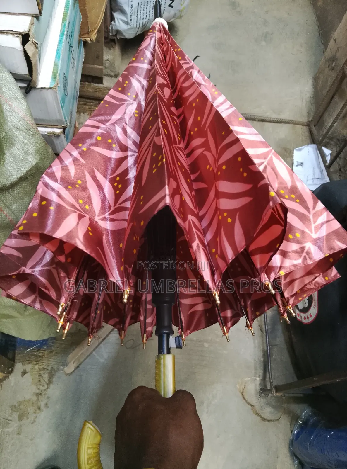 Saitain Umbrella