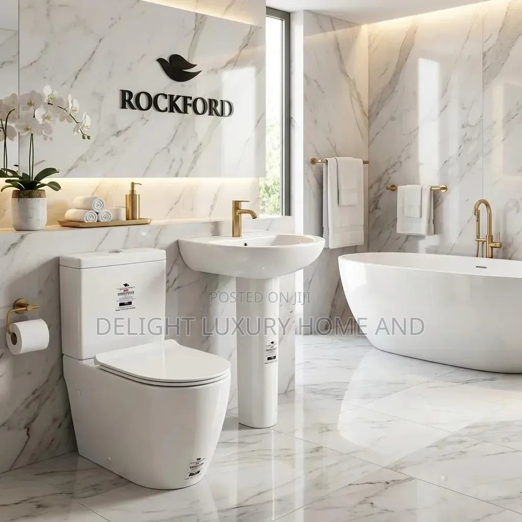 Executive Wc for Master's Bedroom White Color