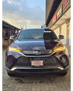 Toyota Venza Limited 2022 Blue