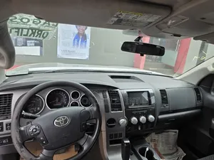 Toyota Tundra 2013 Silver
