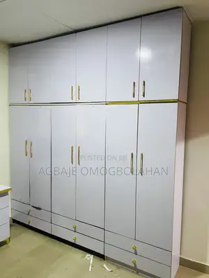 3 or 2 Doorwardrobe