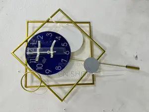Clock Round Seven Design