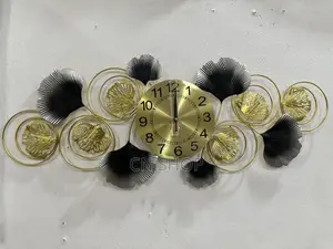 Round Clock Eight Design