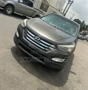Hyundai Santa Fe 2013 Brown