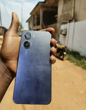 Vivo Y03 64 GB Blue