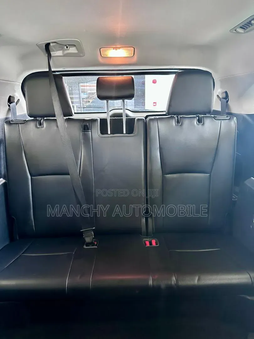 Toyota Highlander XLE AWD 2020 Blue