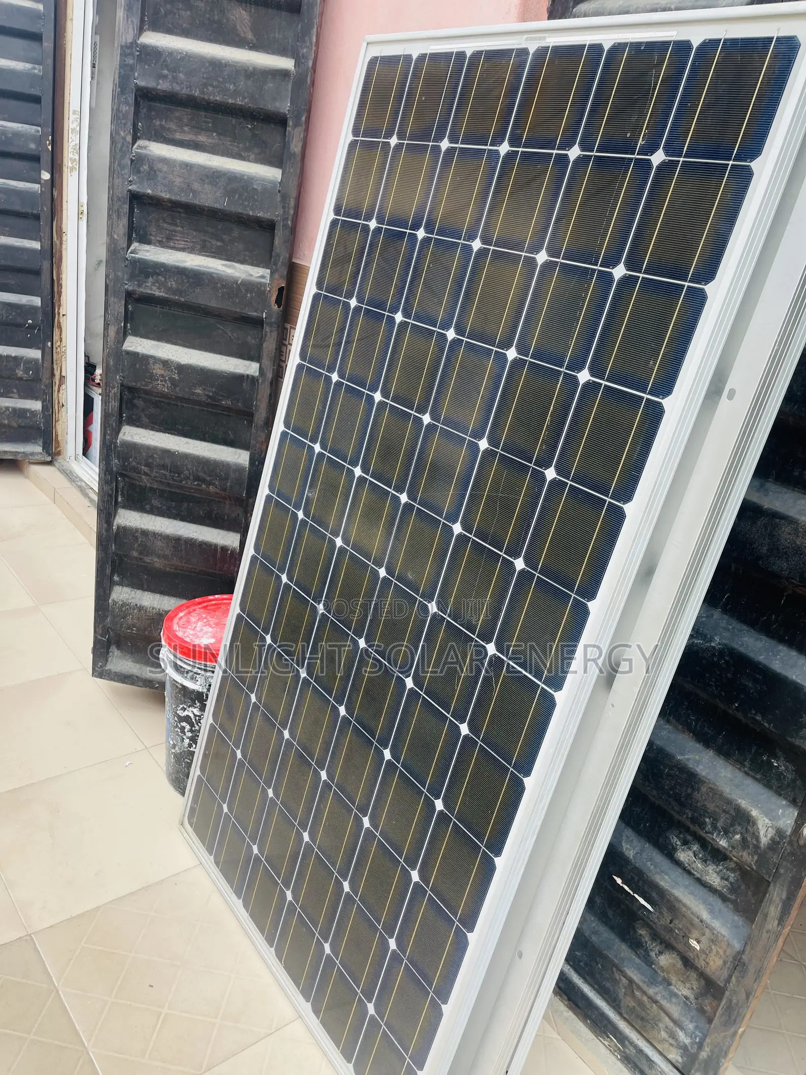 300watts Canadian Solar Panel
