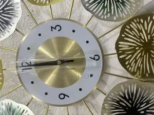 Small Design Black Clock