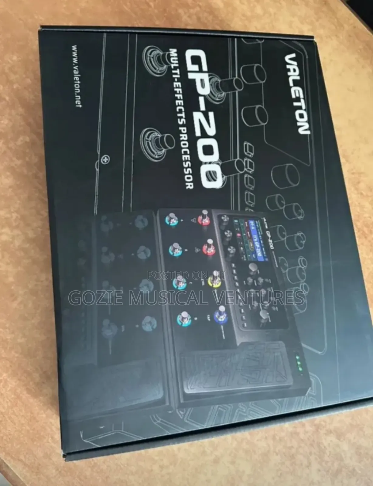 Valeton Gp-200 Multi-Effect Pedal for Guitar