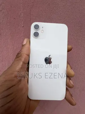 Apple iPhone 11 64 GB White