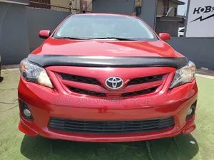 Toyota Corolla S 4dr Sedan (1.8L 4cyl 4A) 2012 Red
