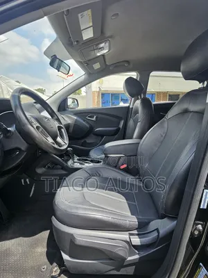 Hyundai Tucson 2010 Black