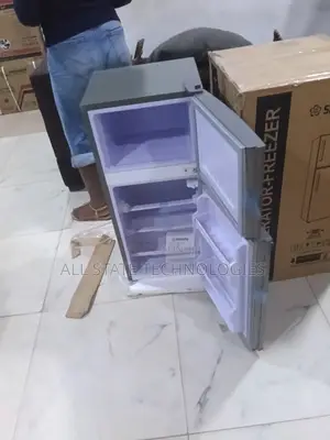 Snowsea BCD-136 Fridge – Ideal for Home Office Use