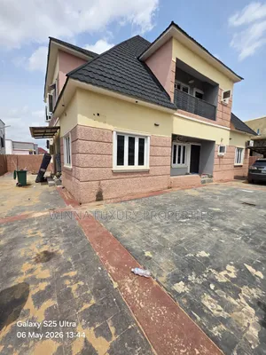 3bdrm Apartment in Palm Height Estate, Lugbe District for rent