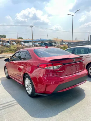 Toyota Corolla LE 2020 Red