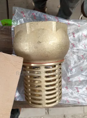11⁄2 Brass Foot Valve, Also Available in Different Sizes.