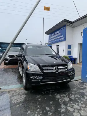 Mercedes-Benz GL-Class 2011 Black
