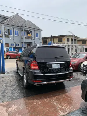 Mercedes-Benz GL-Class 2011 Black