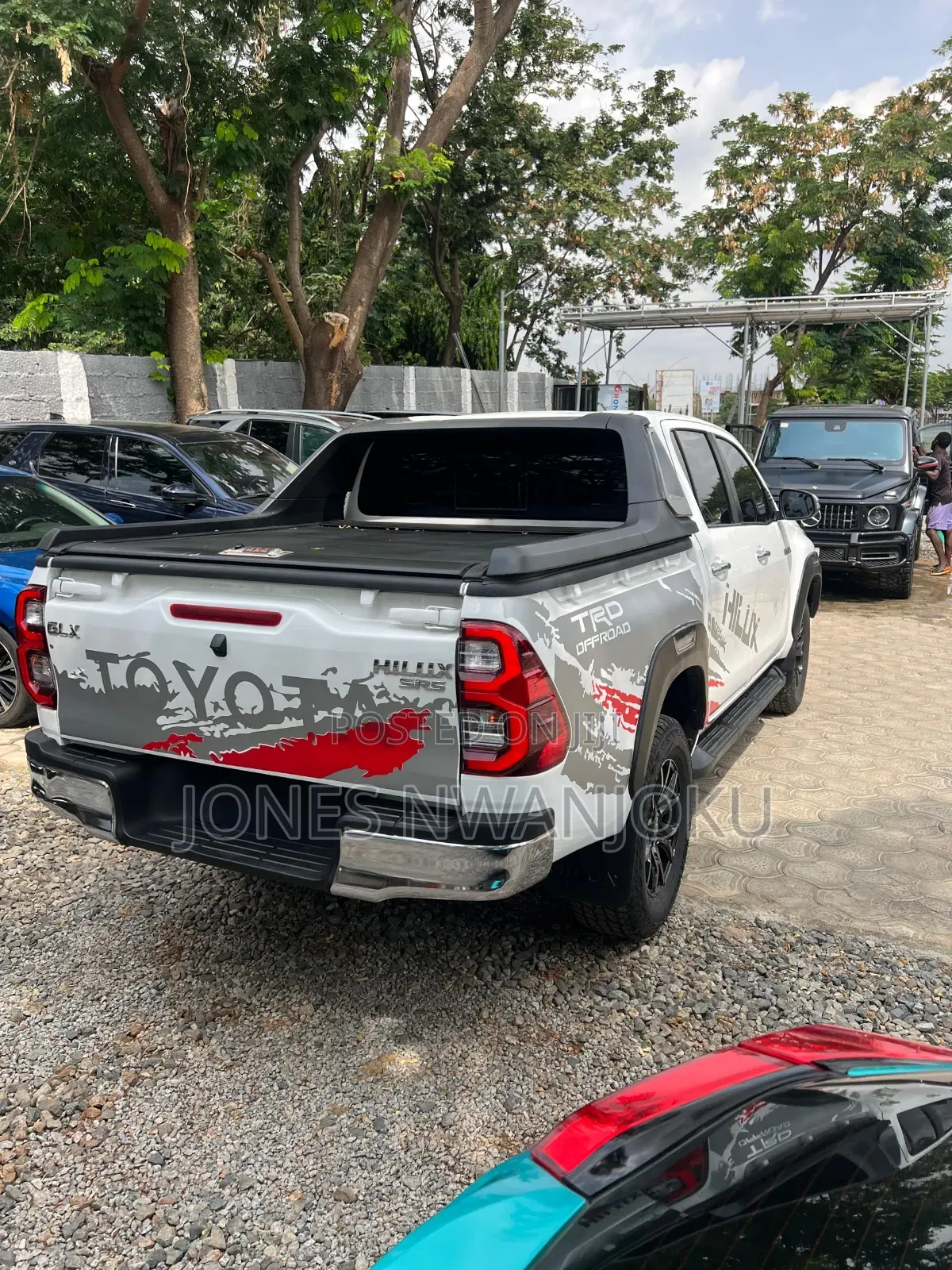 Toyota Hilux SR5 4x4 2019 White