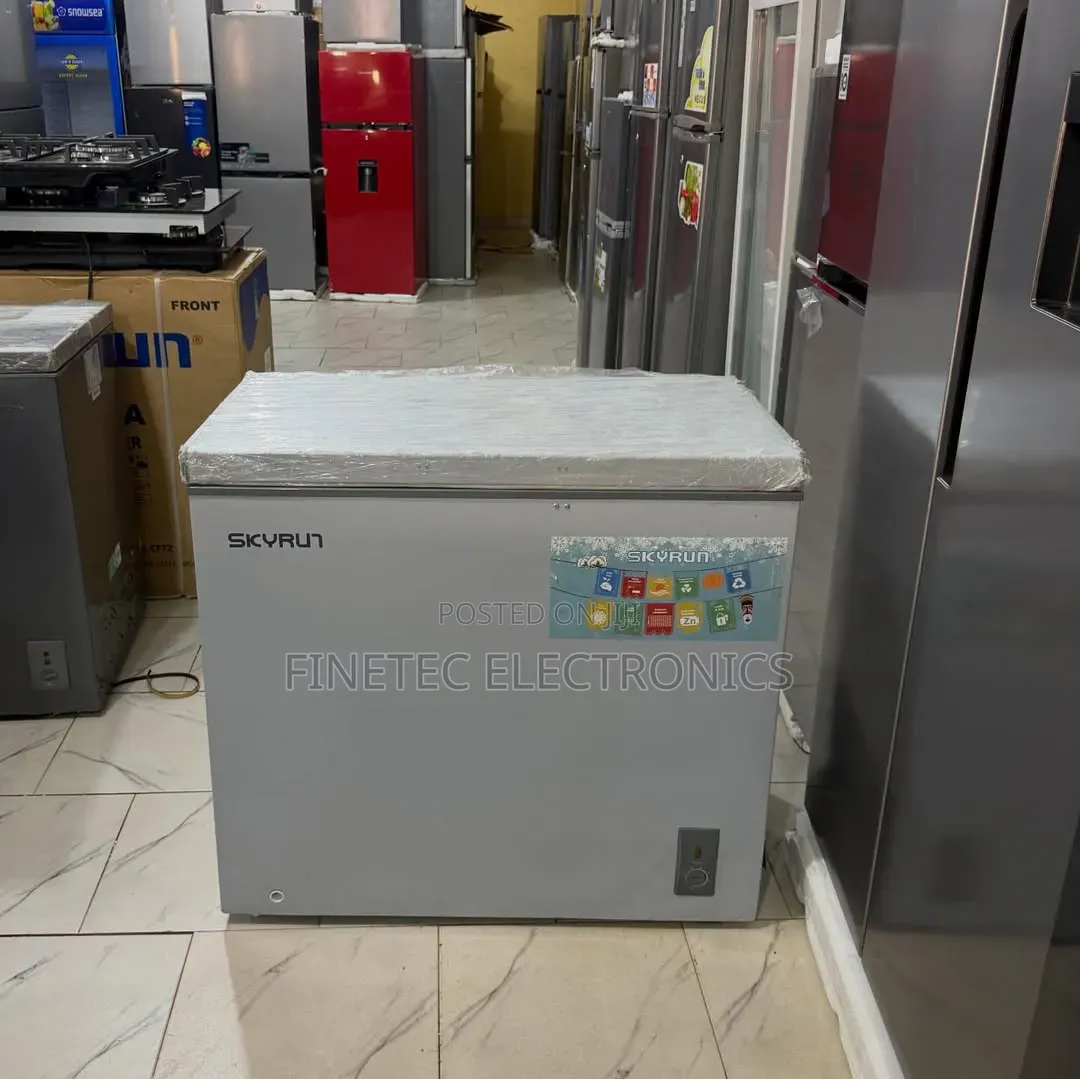 Skyrun Chest Freezer, 200l