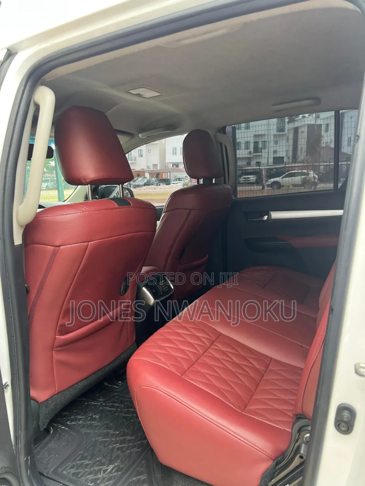 Toyota Hilux SR5 4x4 2019 White