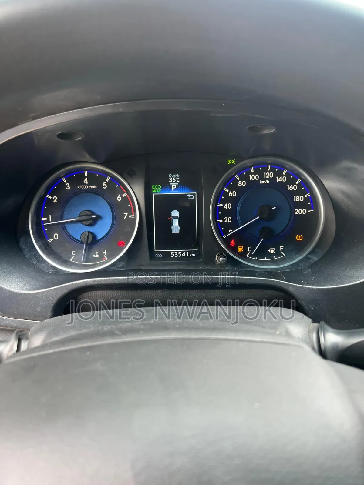Toyota Hilux SR5 4x4 2019 White