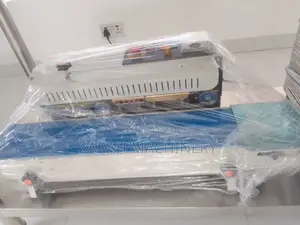 Sealing Machine
Continuous Sealer
Band Sealer