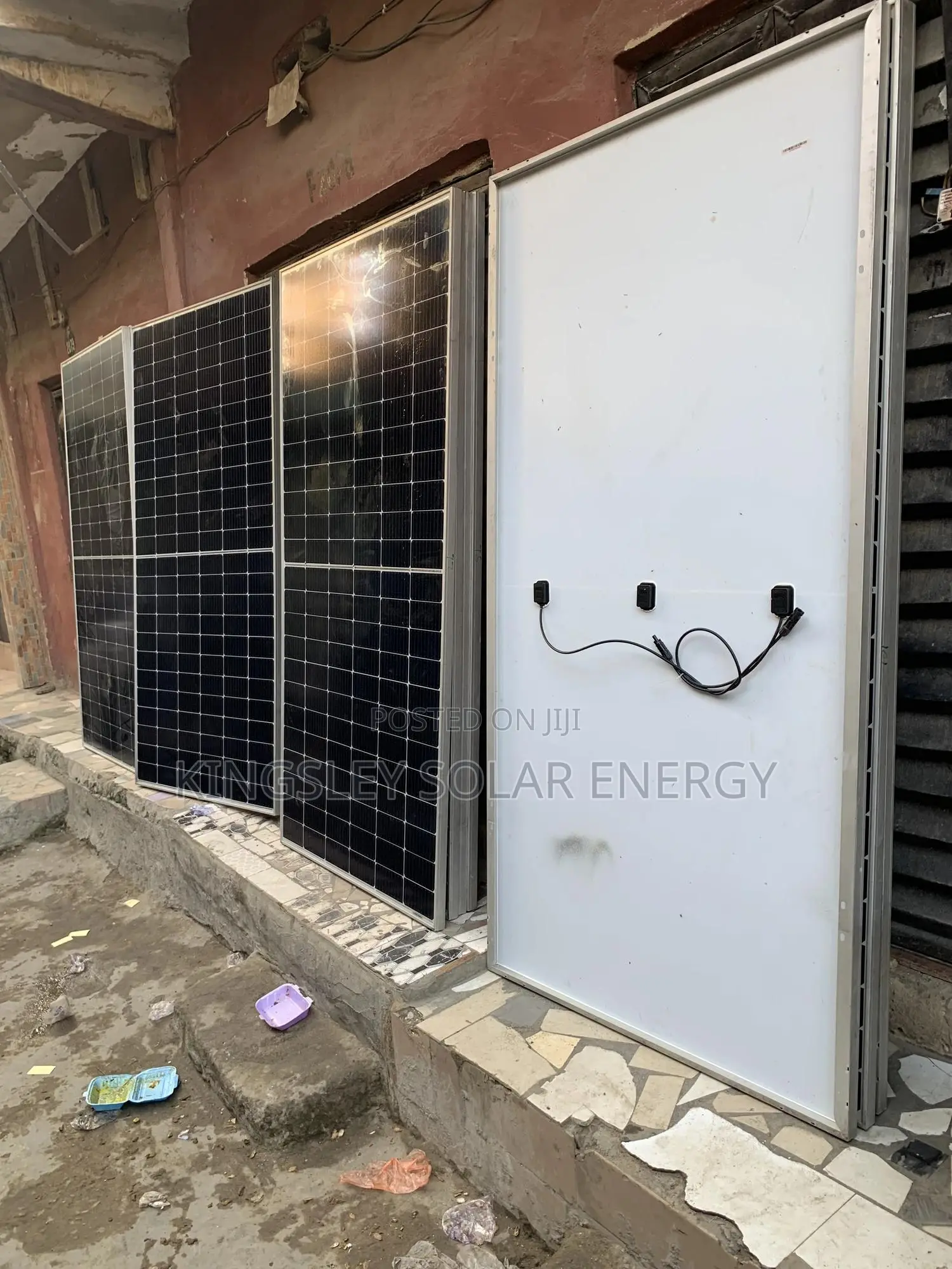 Jinko Solar Panel (Halfcut) 620watts