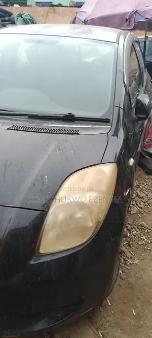 Toyota Yaris 1.0 VVT-i 2008 Black