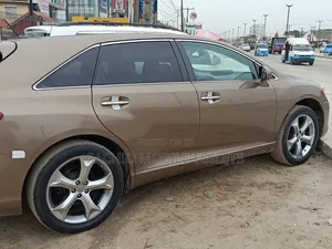 Toyota Venza 2010 Brown