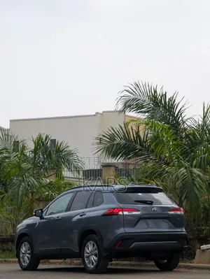 Toyota Corolla Cross 2025 Blue