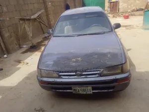Toyota Corolla Hatchback 1999 Gray