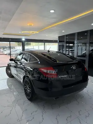 Honda Crosstour 2011 Black