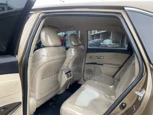 Toyota Venza V6 2009 Brown