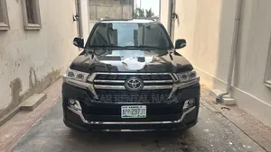 2020 Land Cruiser
