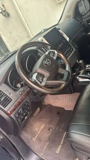 2020 Land Cruiser