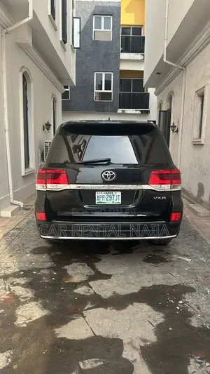 2020 Land Cruiser