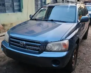 Toyota Highlander V6 2005 Blue