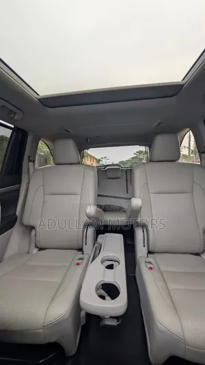 Toyota Highlander Limited Platinum 2019 White