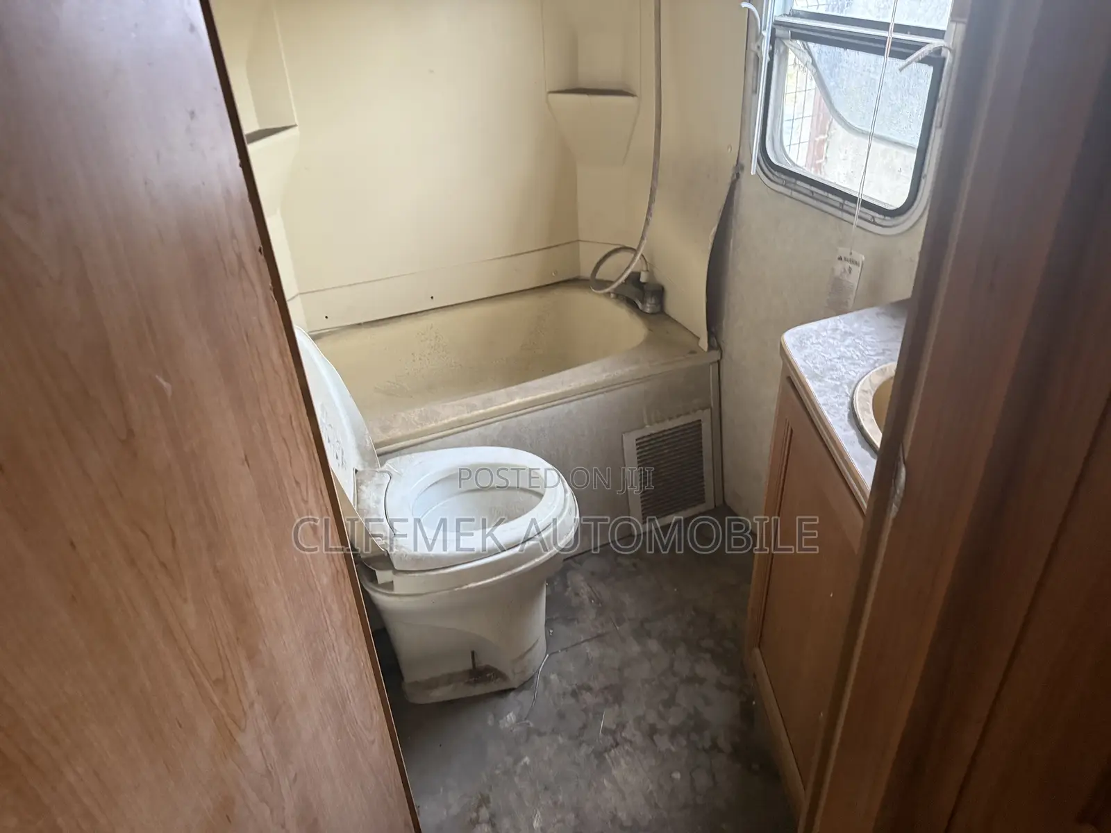 Ford Transit 2000 Grey