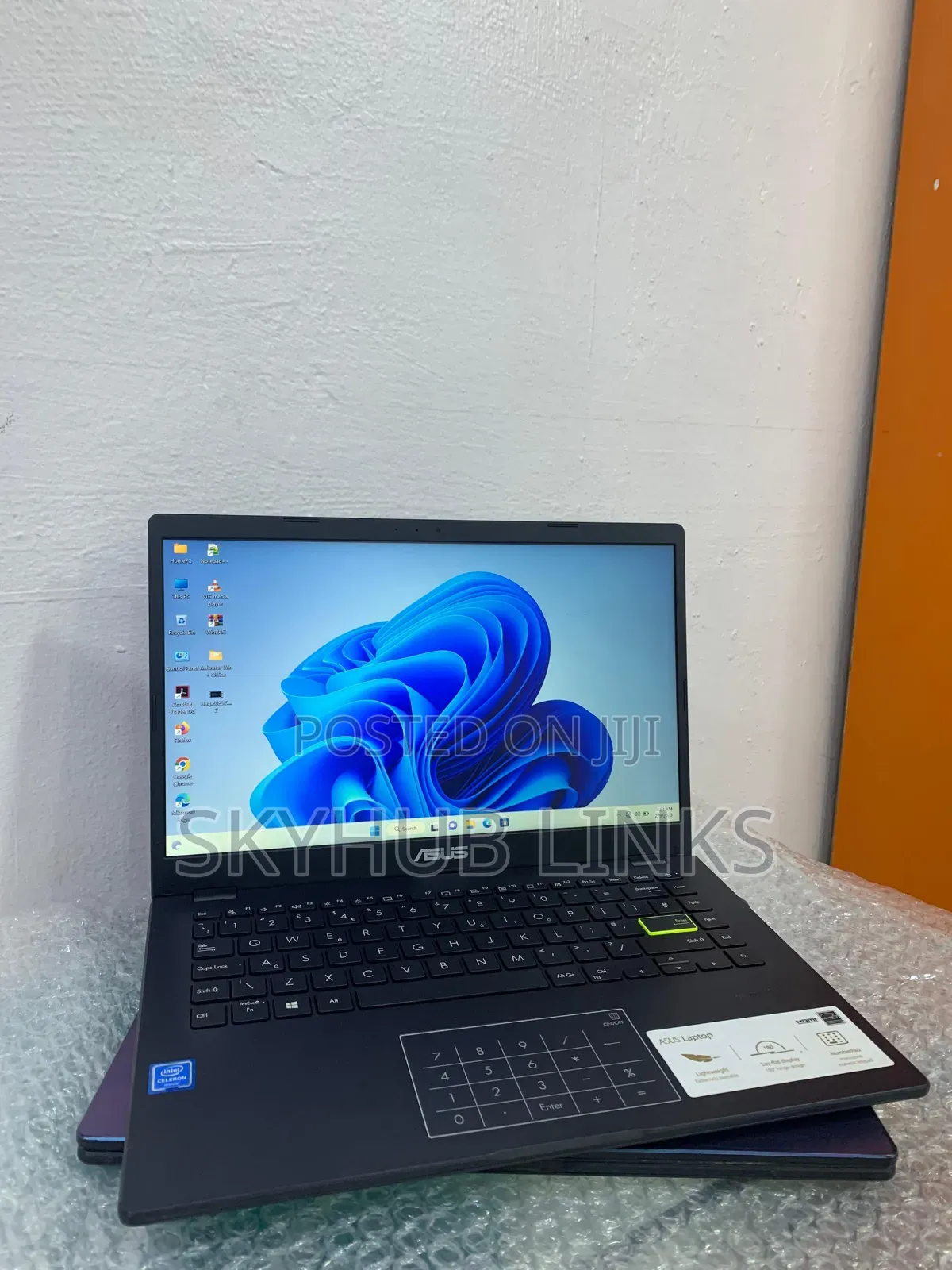 Laptop Asus E402SA 4GB Intel Celeron SSD 128GB