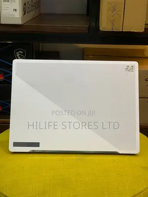 Laptop Asus ROG Zephyrus G14 16GB AMD Ryzen 9 SSD 1T